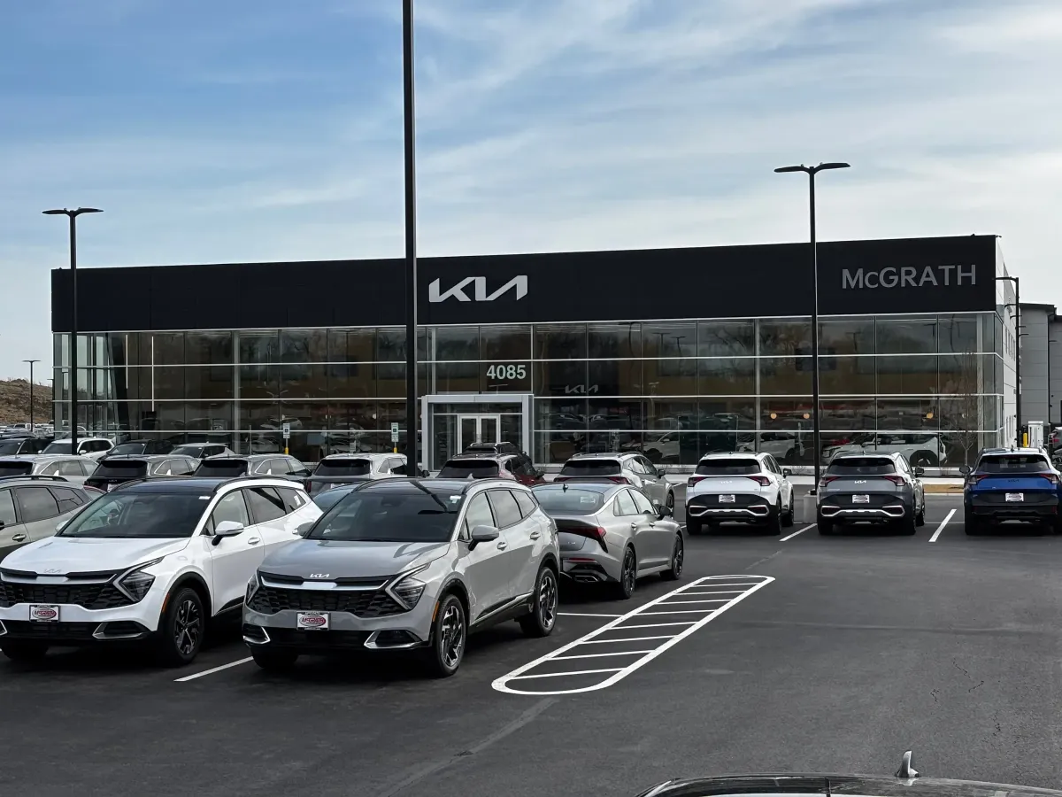 McGrath Honda of St. Charles dealership building
