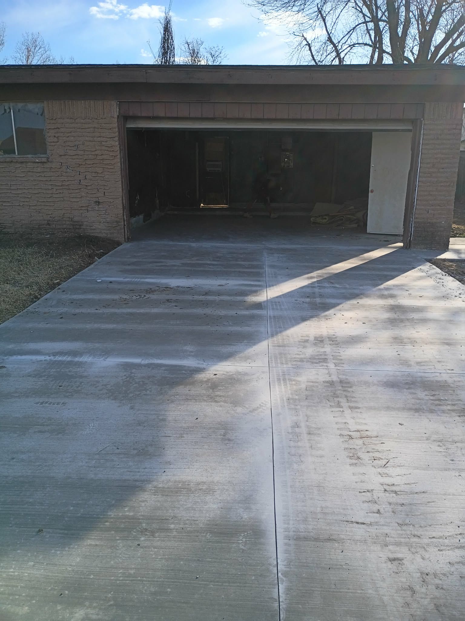 Driveway in Tulsa, Broken Arrow, Owasso And Surrounding Areas