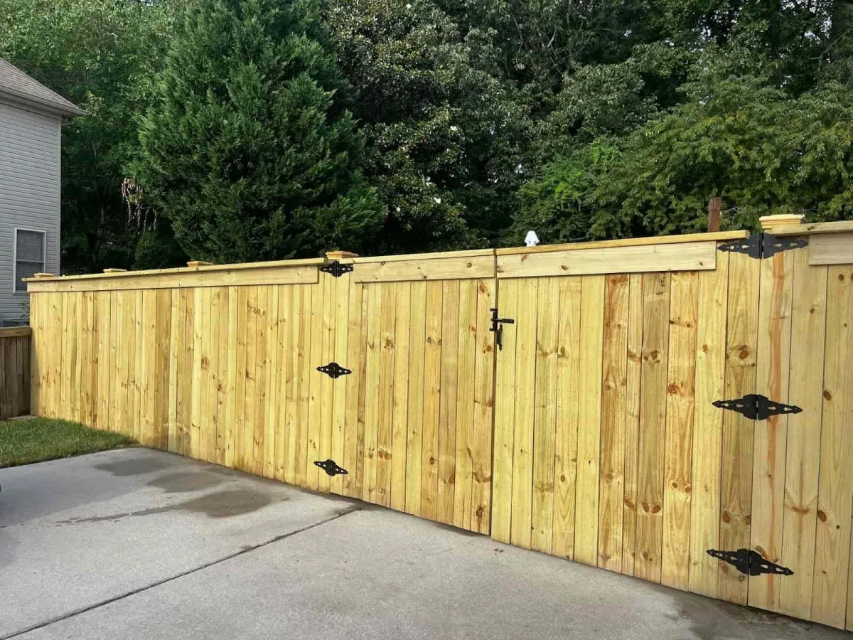 fence repair naples fl