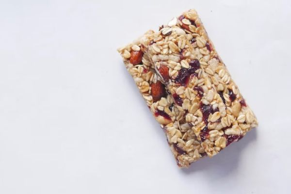 Top Tips for Choosing Healthy Protein Bars and Beef Jerky