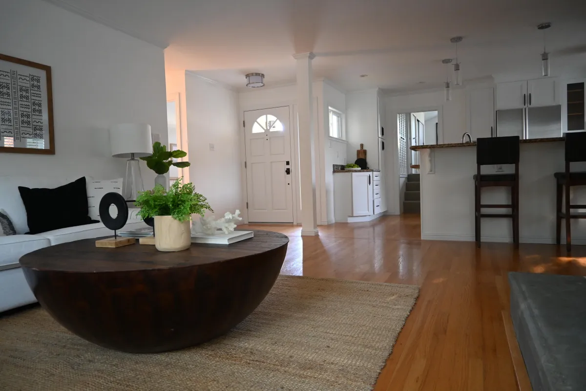 Interior home painting wit white walls in San Rafael, CA.