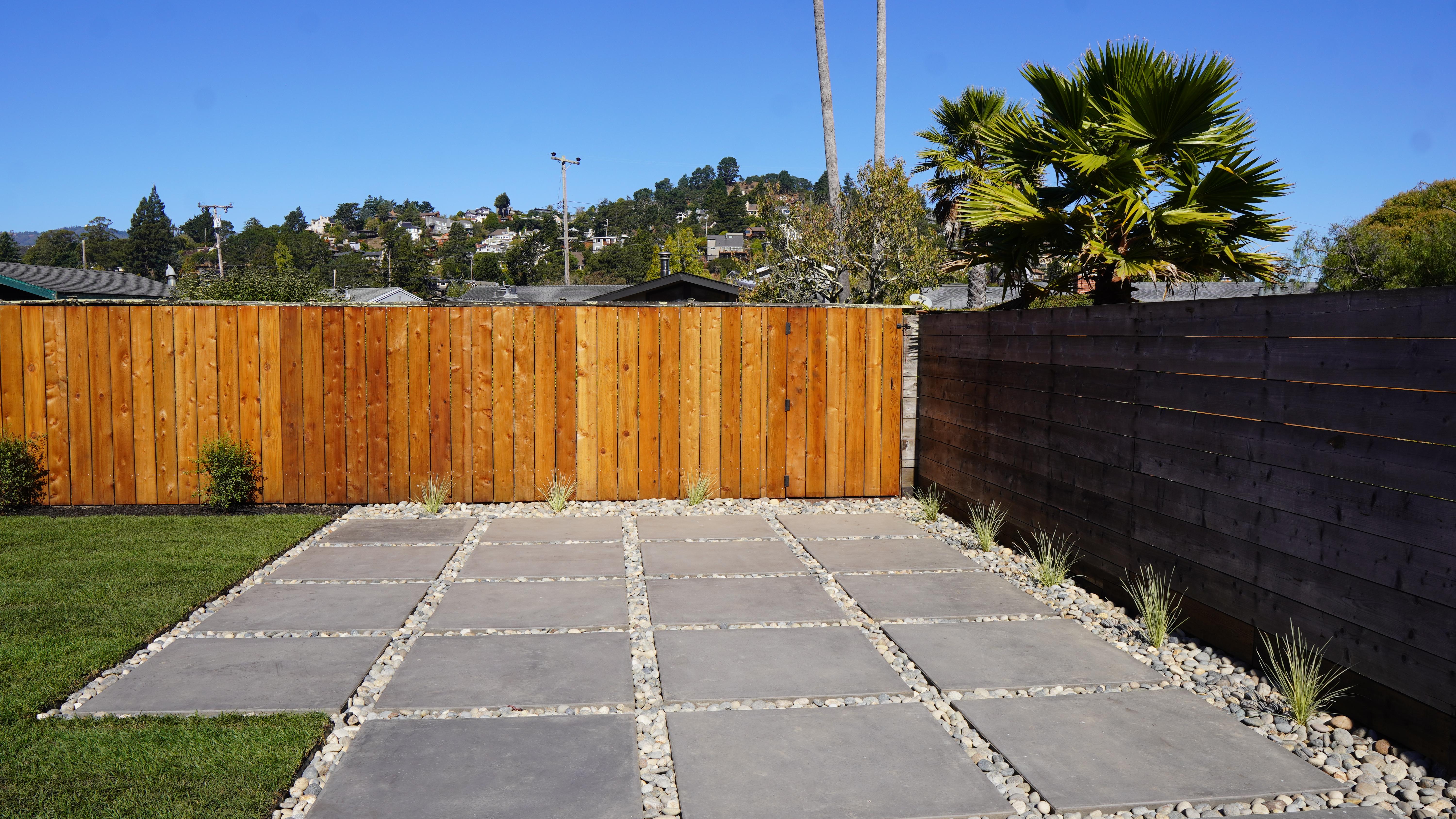Paver patio with pebble joints In Mil Valley, CA.