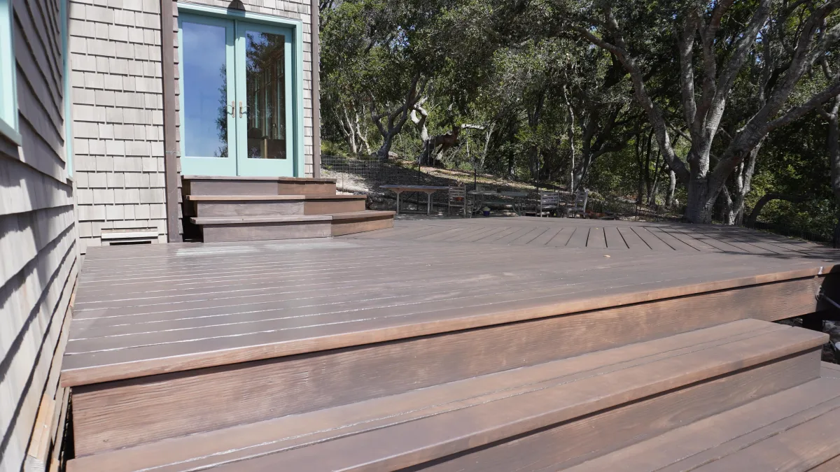 Grown leve deck freshly stained with super deck stain in Bolinas, CA.