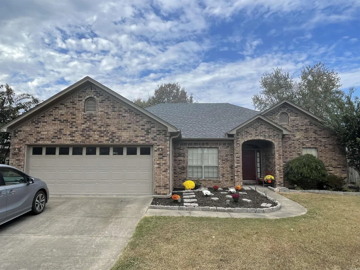 Conway Concrete builds and installs Driveway