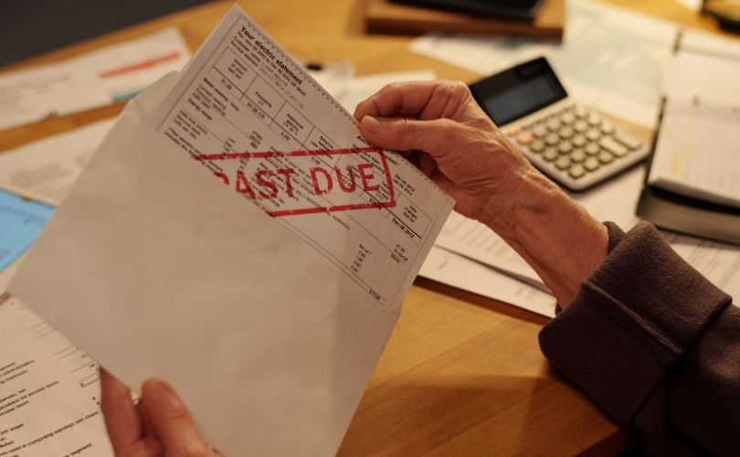 chasing past due invoice