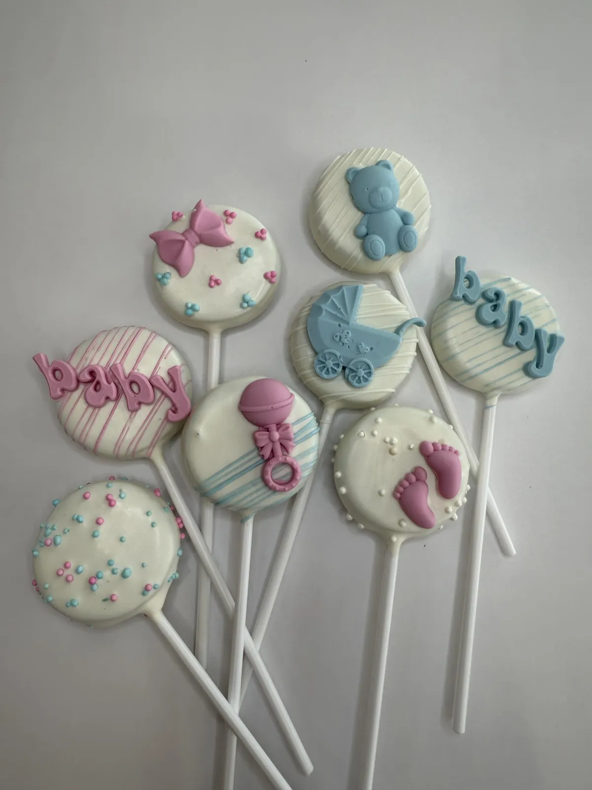 Gender Reveal Cake Pops in Idaho Falls