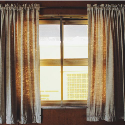 curtain rod mounting services by Handyman Pete in Kailua-Kona, Hawaii