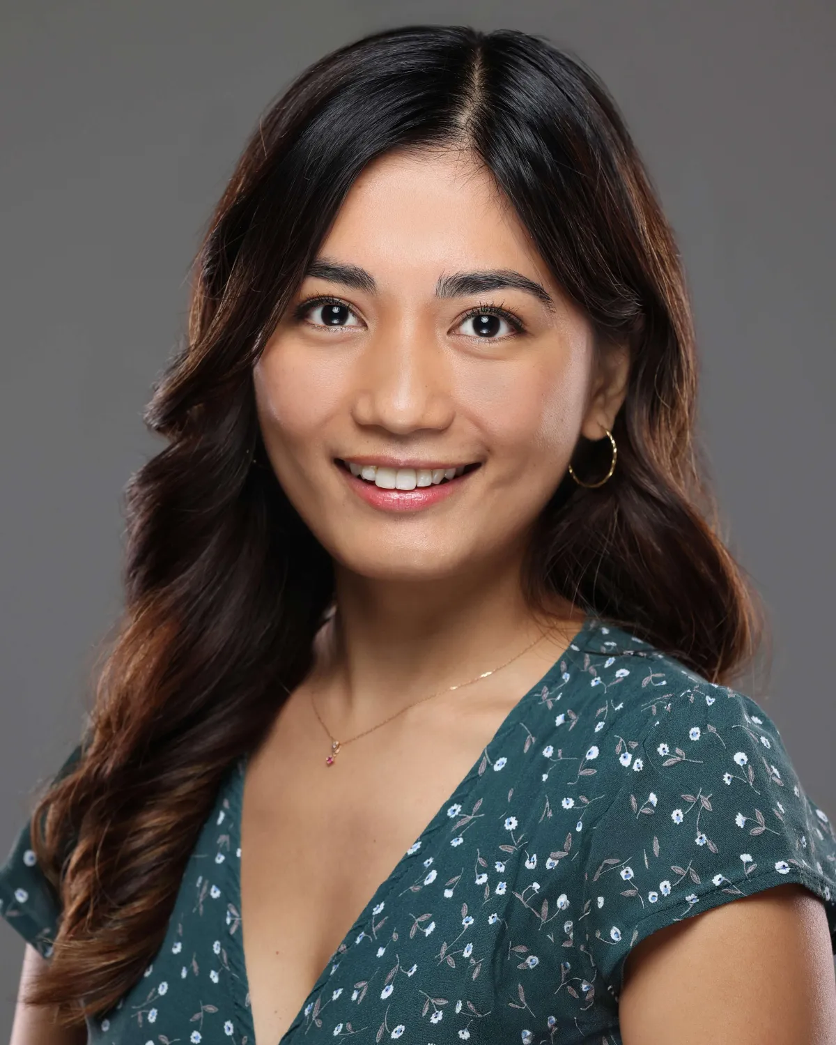 Female headshot in Hawaii.