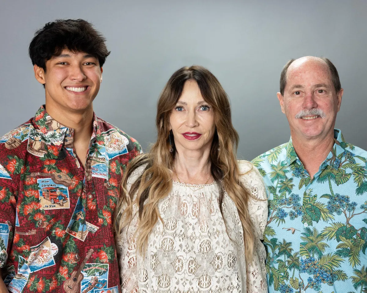 Family portraits in Honolulu. 