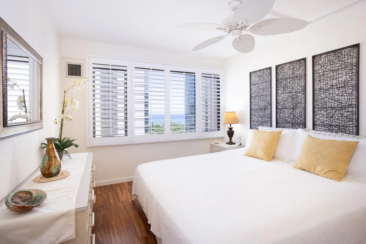 Real estate photographer in Hawaii.