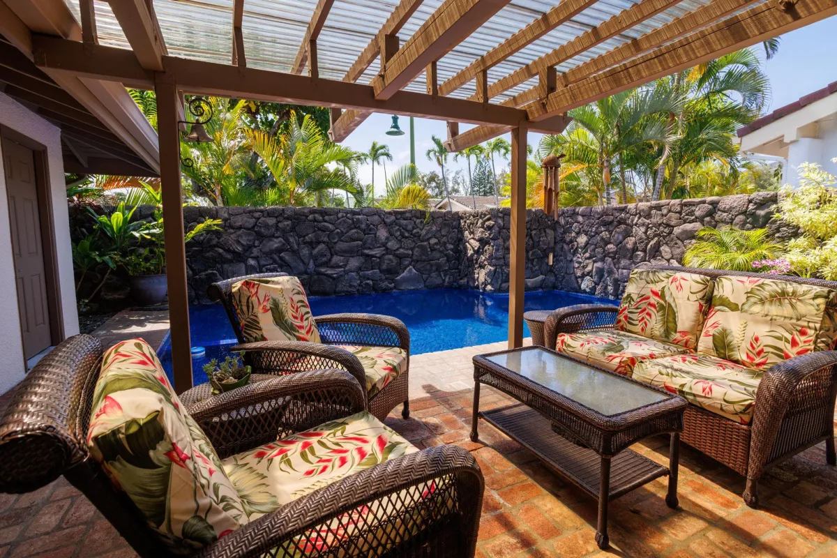 Real estate photographer in Hawaii.