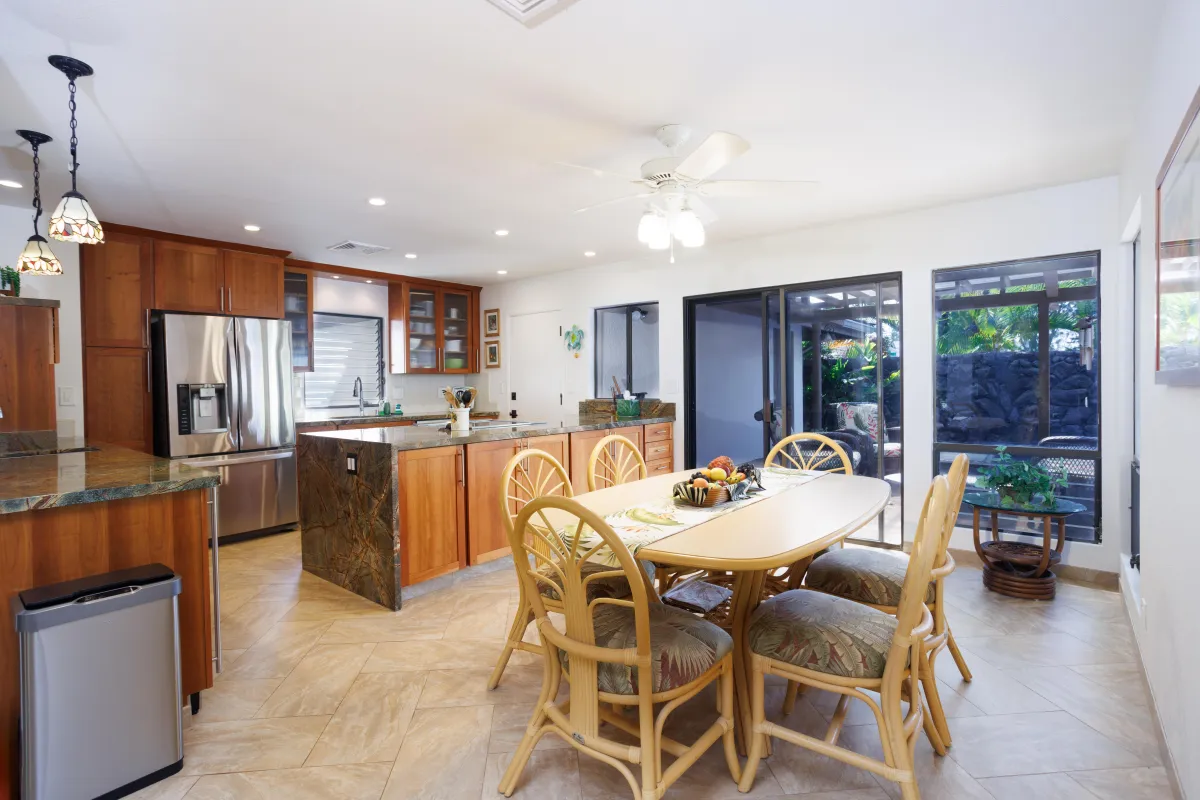 Real estate photographer in Hawaii.