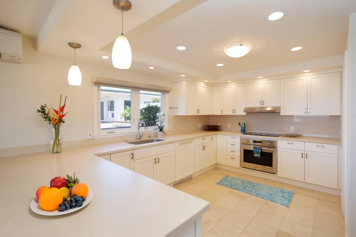Real estate photographer in Hawaii.