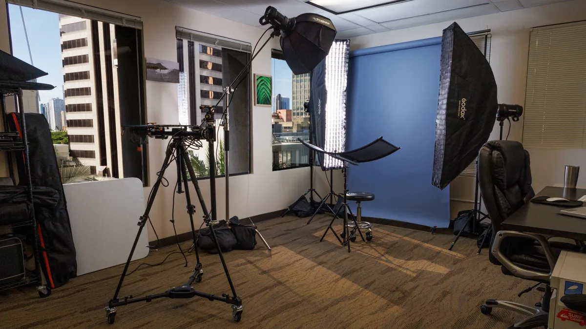 Photo studio in Downtown Honolulu 