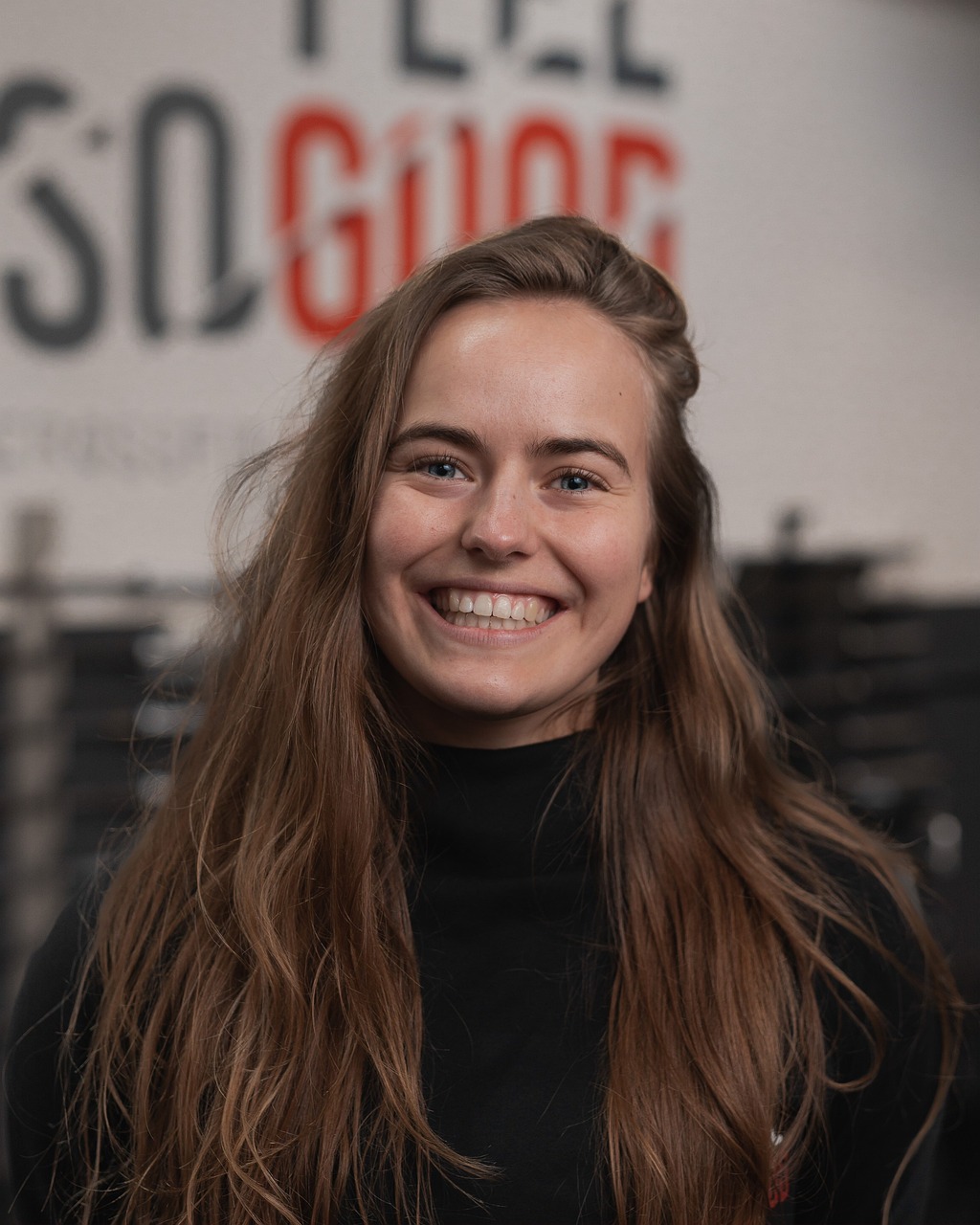 Headshot of Lisa M., owner of Bright Horizons Daycare, a commercial client of R.CS Contractors of Illinois, happy with their daycare renovation.