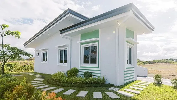 Brooke House - La Riviera, Cadiz City, Negos Occidental