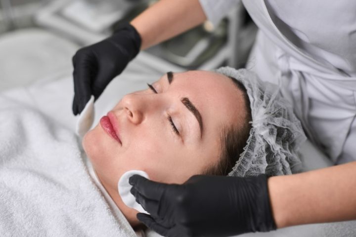 Is Becoming an Esthetician Right for You? Key Things to Consider