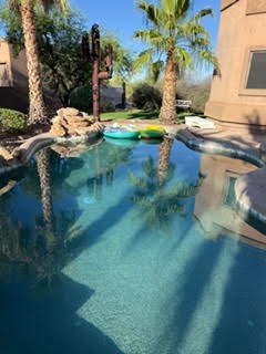 Weekly Pool Service Maricopa, AZ