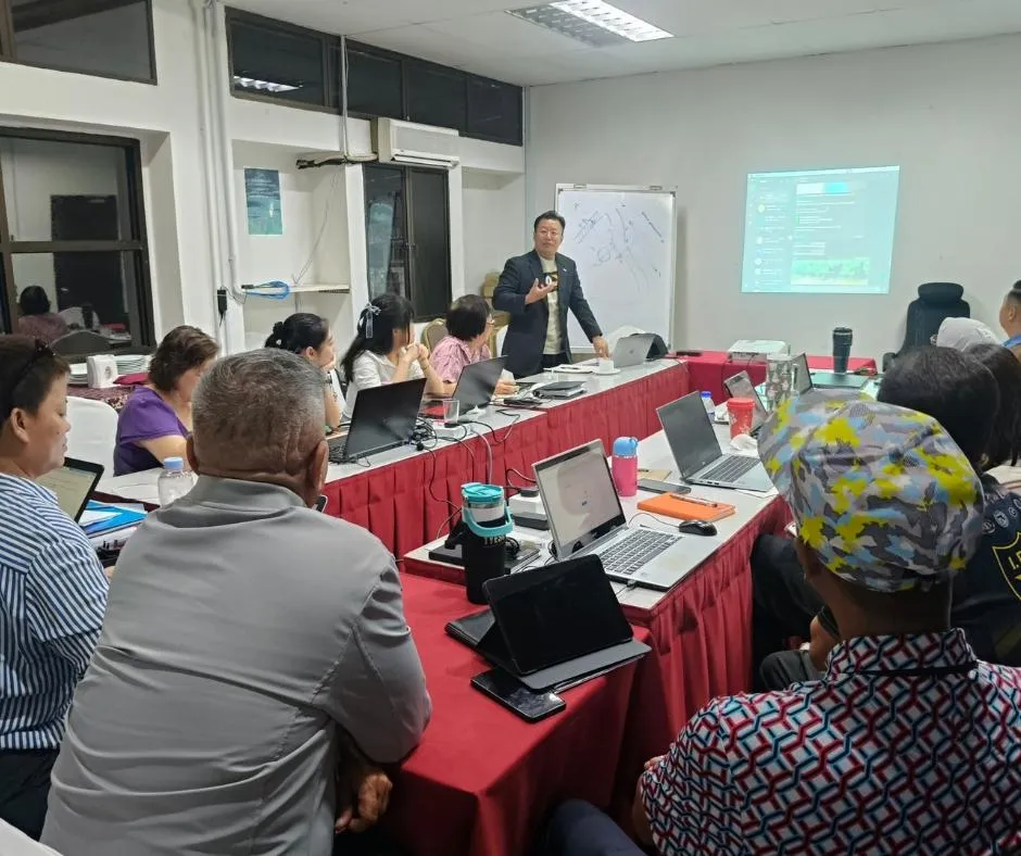 Corporate AI Training (HRDC Claimable) – 10X Workshops