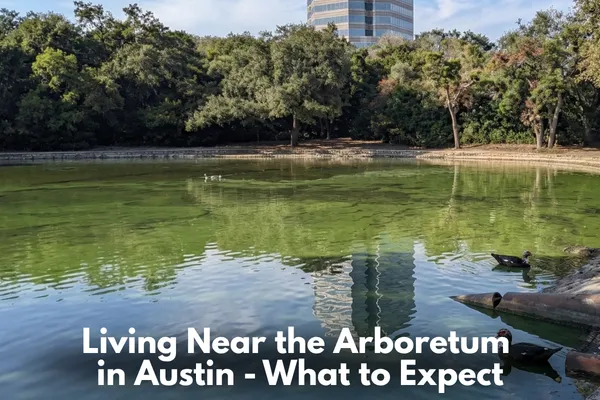 Arboretum area in Austin Texas showing walkable shopping and nearby residential lifestyle