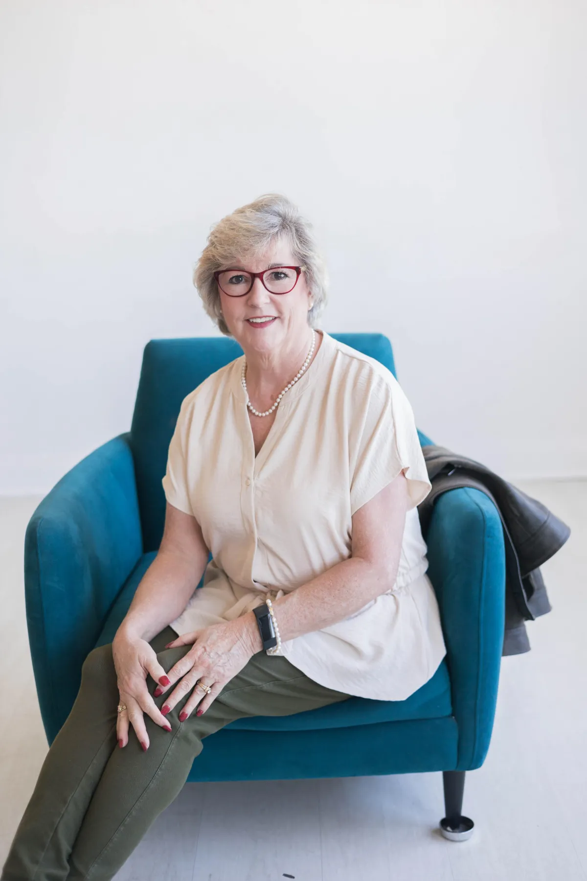Dr. Karen Lindwall-Bourg, Confident to Write