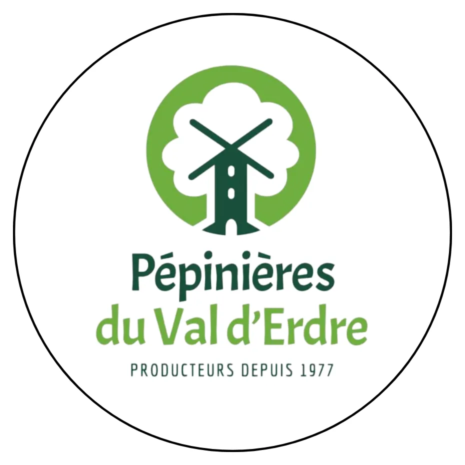 Depuis plus de 45 ans, Nous cultivons la passion du végétal. Que vous soyez professionnel ou particulier, nous avons forcément un arbre, une plante qui vous convient. 