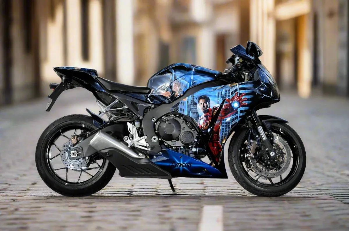 Airbrushed Honda Fireblade By Xtreme Paint Studio
