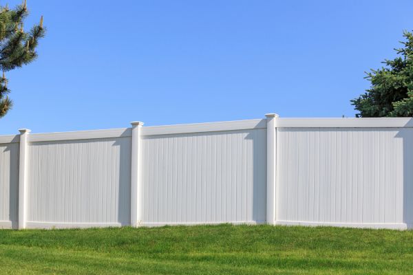 Commercial Fencing in 