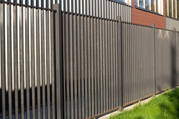 Commercial Fencing in 