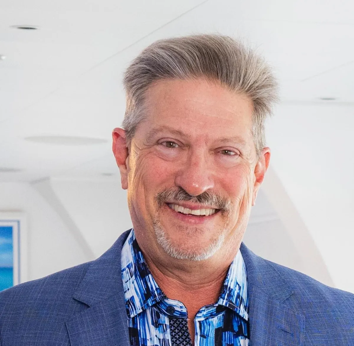 Stu Rosenbaum headshot