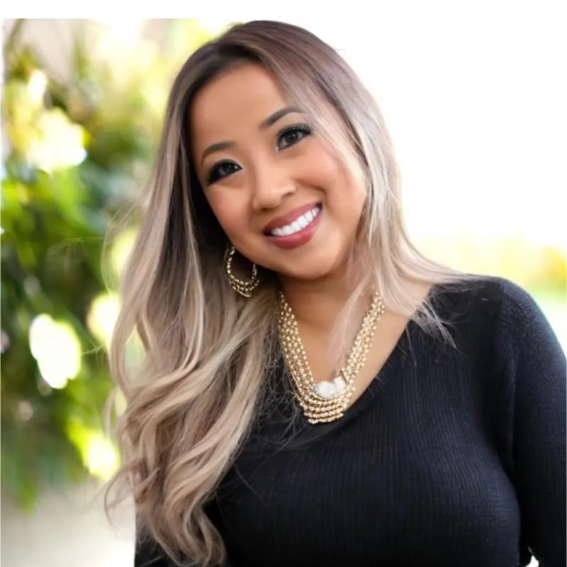 Jeanette Nguyen Real Estate Agent Realtor Loan Officer