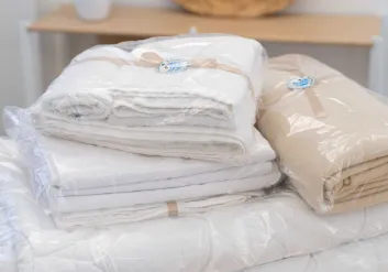 Biancheria lavata e piegata con cura dal team Bamboo — servizio deluxe per B&B senza vincoli o costi fissi