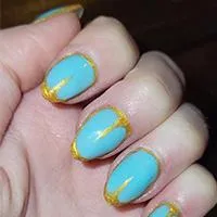 glitter gel nail manicure