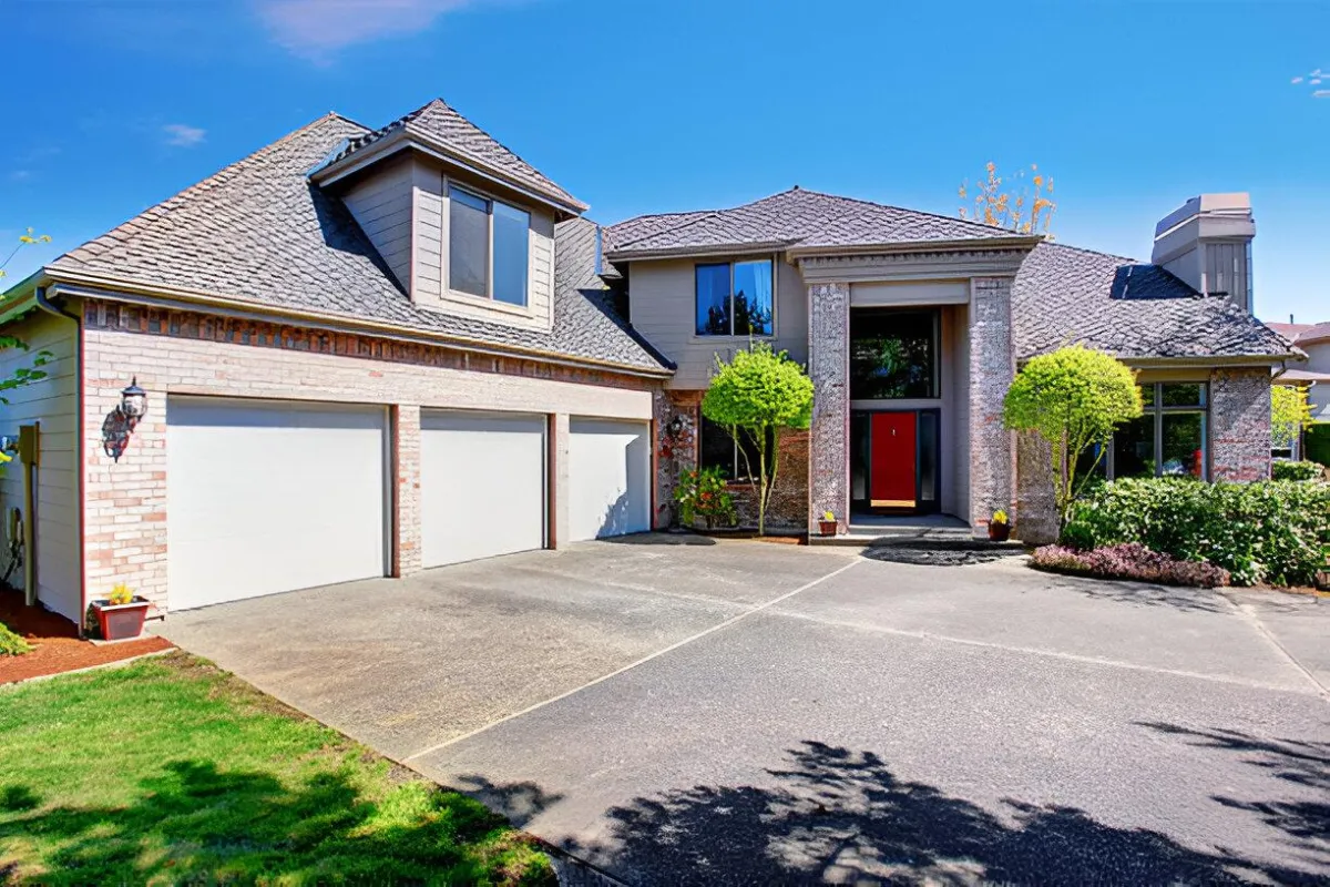 Concrete Experts Cary, NC - Concrete Driveways - 1