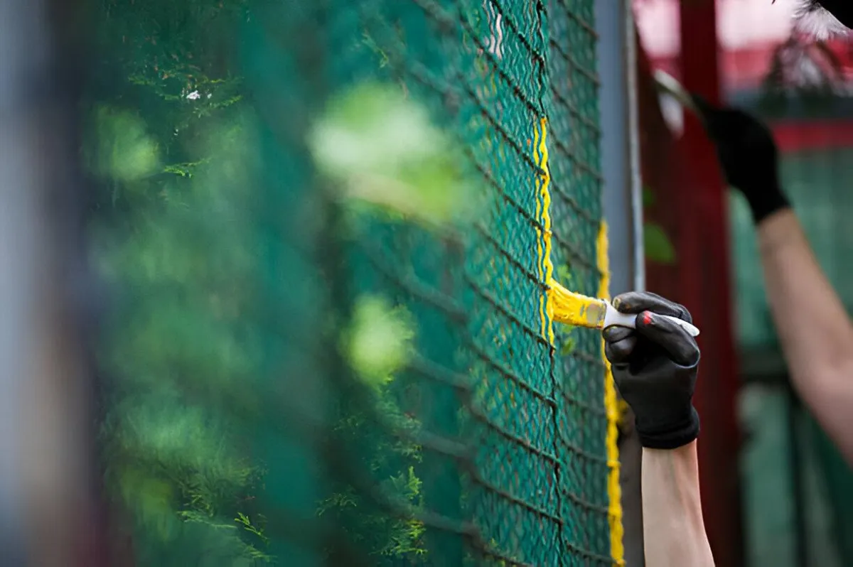 Backyard chain link fence installation Albany GA for pets and children
