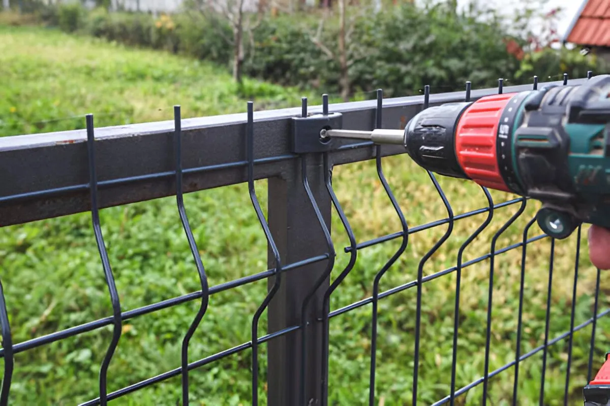 Professional chain link fence installation Albany GA for residential property