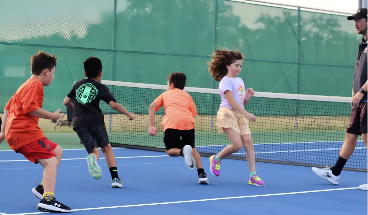 HEB-Tennis-Center-Lessons-Harlingen-Summer-Camp