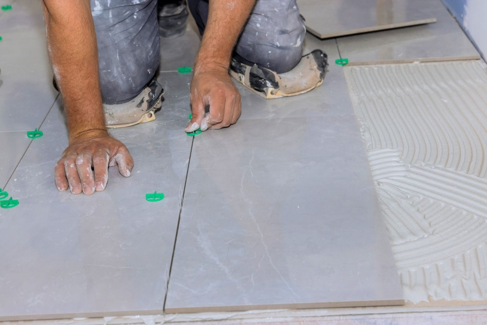 Réfection de joints de carrelage et remplacement de carreaux cassés à Dreux