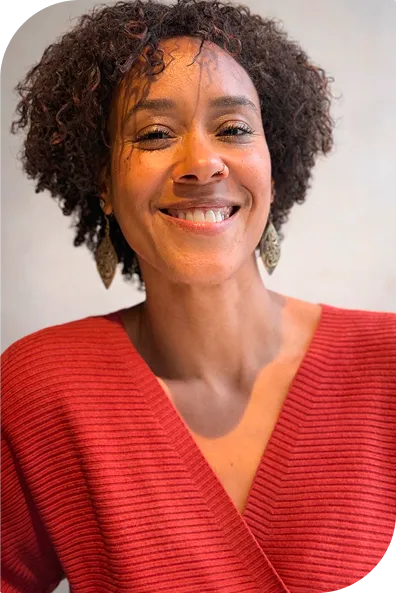alexis-barber-hero-section-image