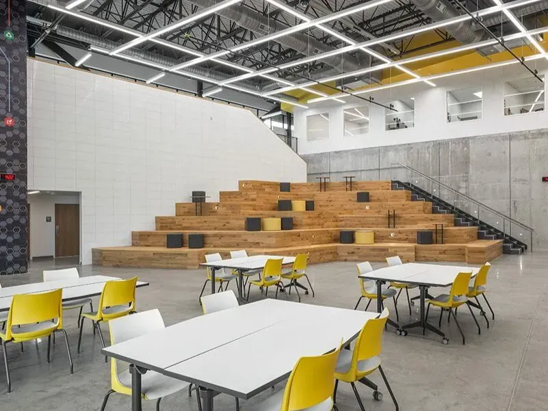 Modern Staircase Design: Strategies for Creating a Focal Point