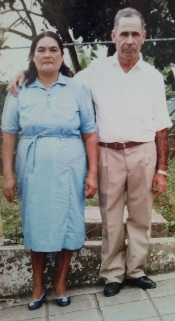 Retrato de María Gregoria y Antonio en las lomas cafetaleras de Sanare, Estado Lara