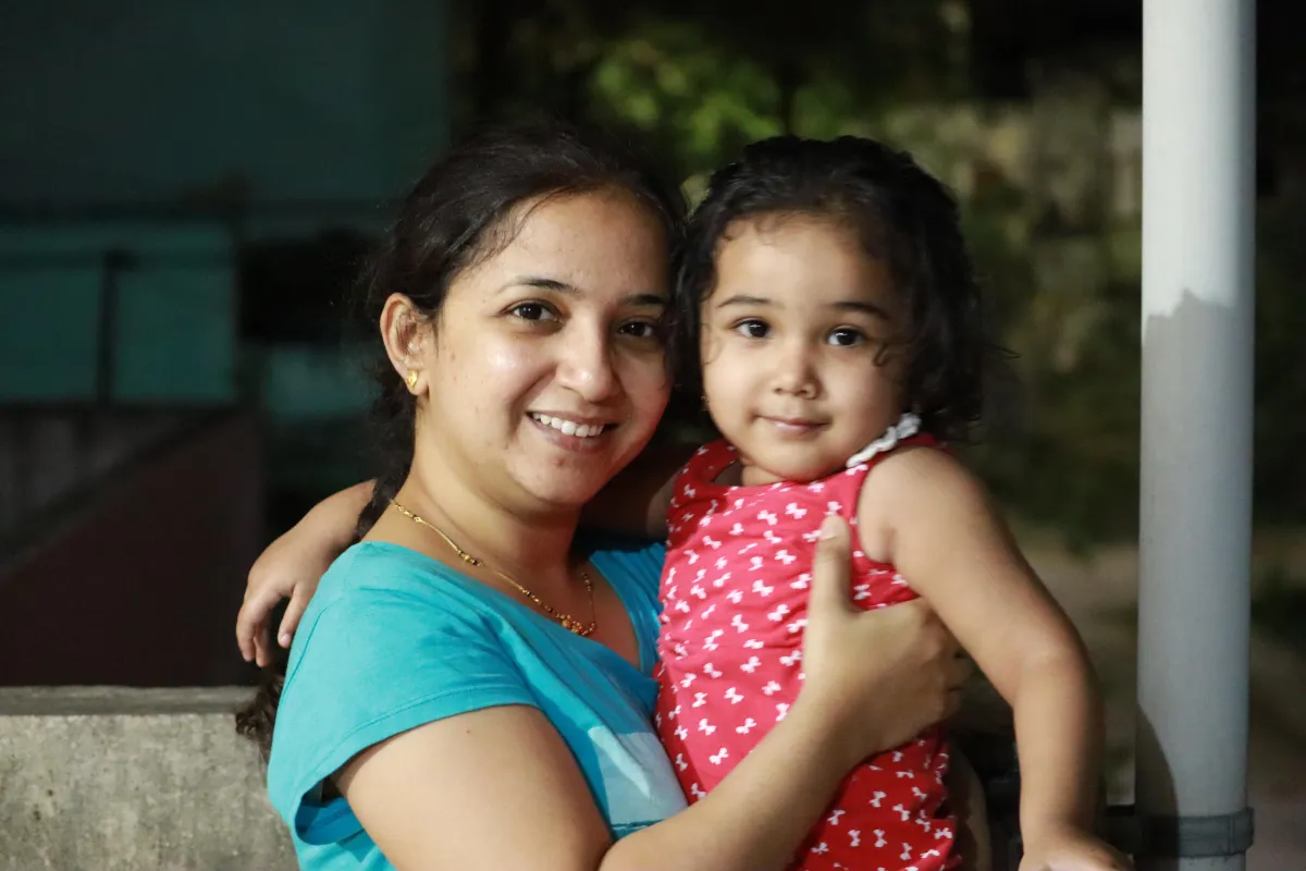 1:1 avatar of two smiling women (collage style), warm tones, friendly professional look.