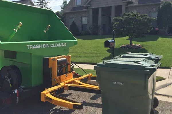 The Fastest Way to Eliminate Trash Bin Odours in Gilbert, AZ