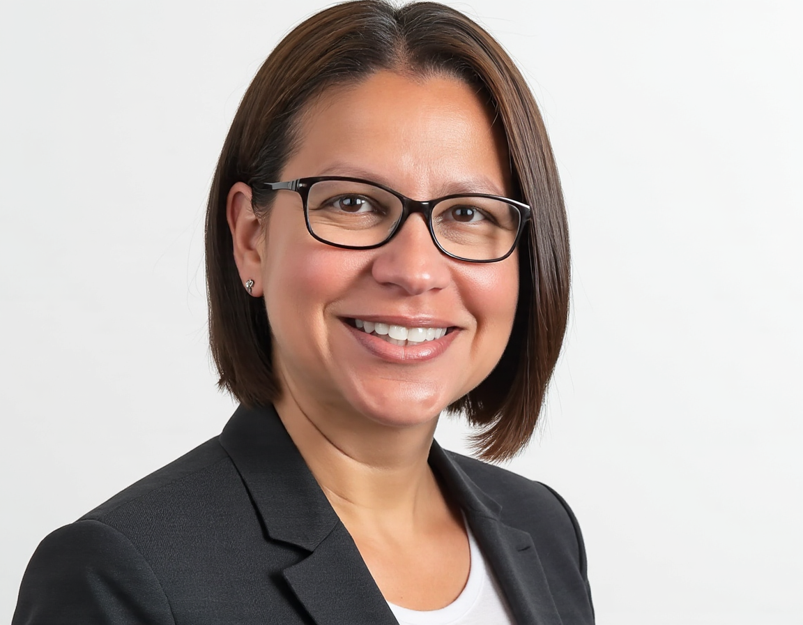 Dr. Mirna Mejia