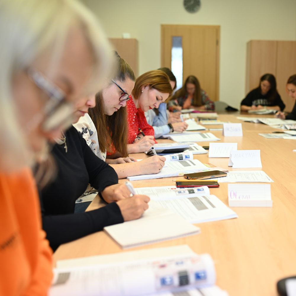 Foreign professionals in a Czech office environment