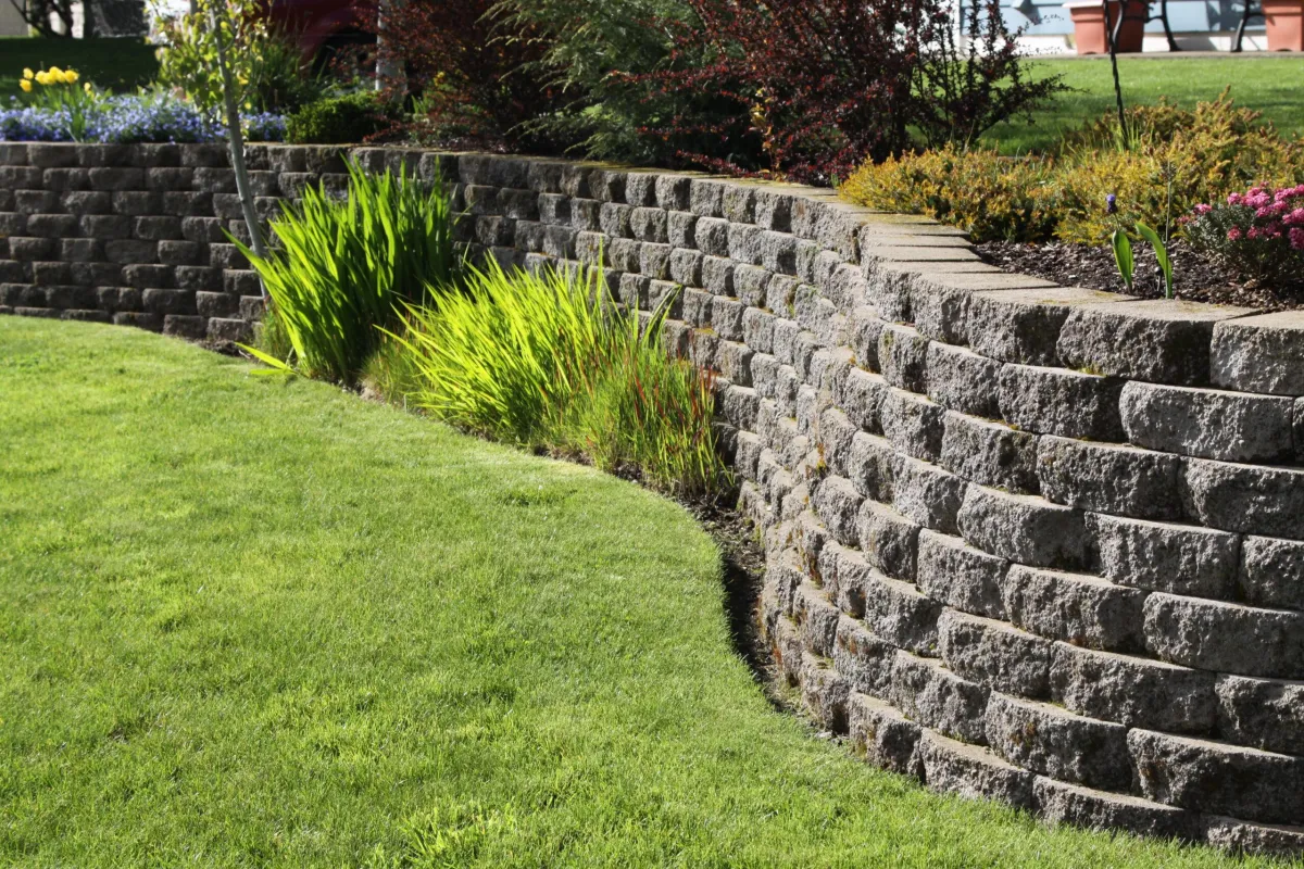 Retaining Wall Contractor in Seattle
