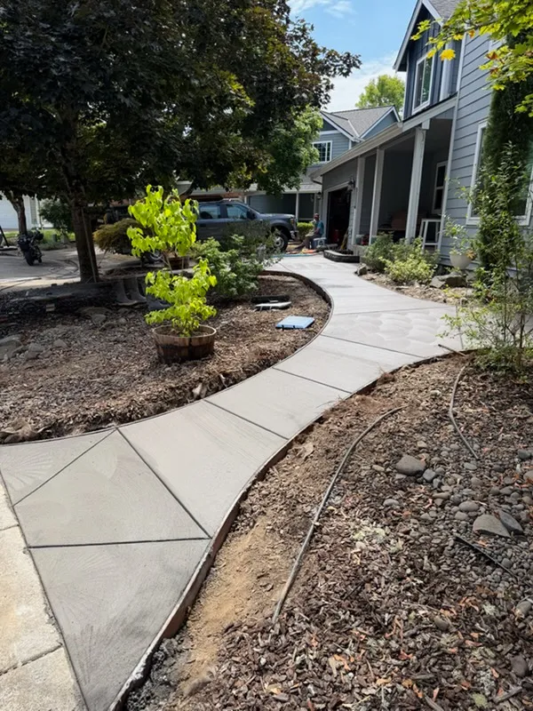 Corvallis Concrete builds and installs Patio
