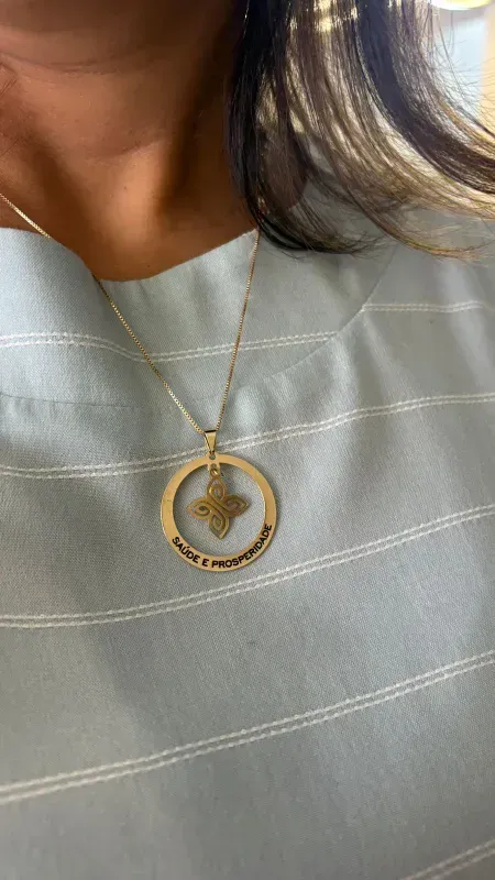 Vanessa, responsável pela Biomagistral Vila São Francisco, com sua filha