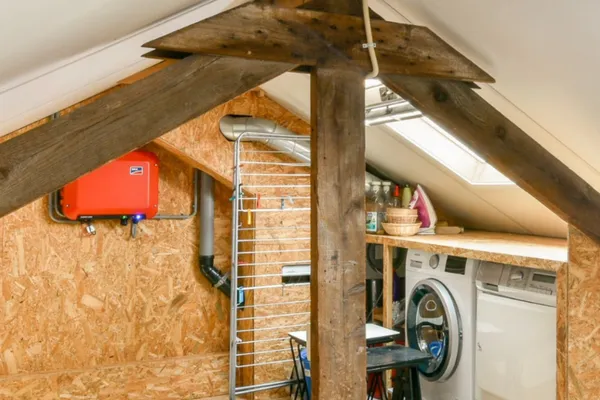 Attic Issues in Arizona Homes: What Sellers Are Overlooking