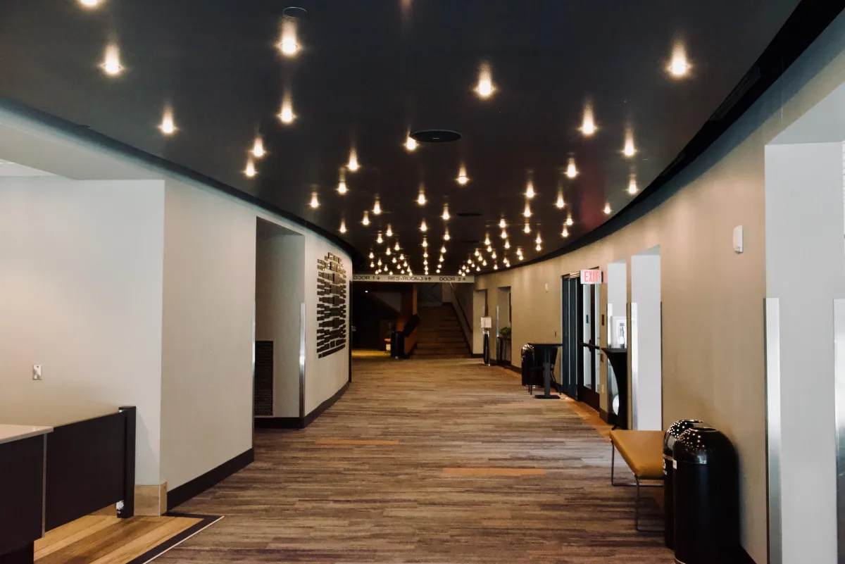 6803e0f5768a587f977158b3